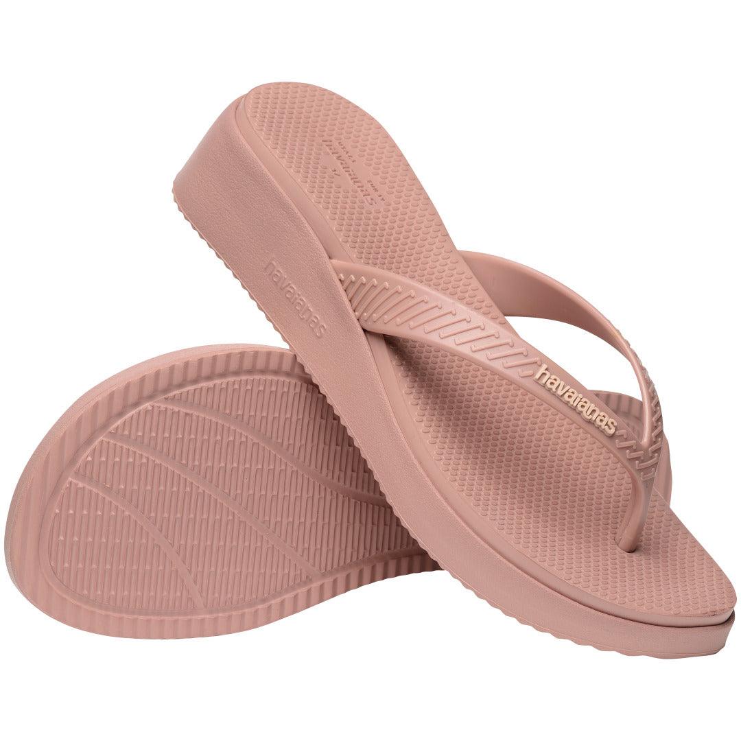 Chinelo Plataforma High Rosa Crocus: Conforto Elevado e Estilo Vibrante para Seus Pés