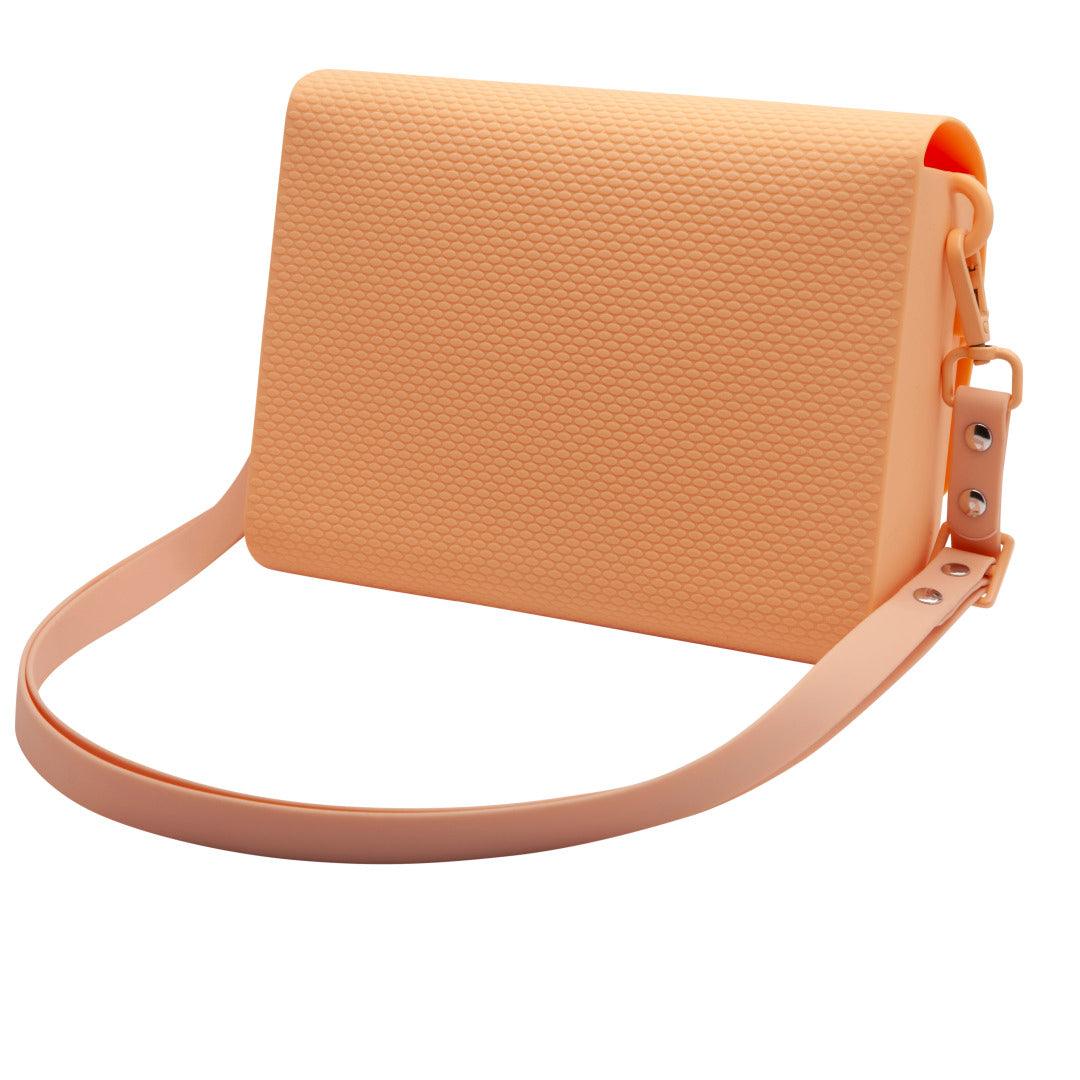 Bolsa Casual Correntes Silicone Texturizado Alça Ajustável Design Moderno Pêssego